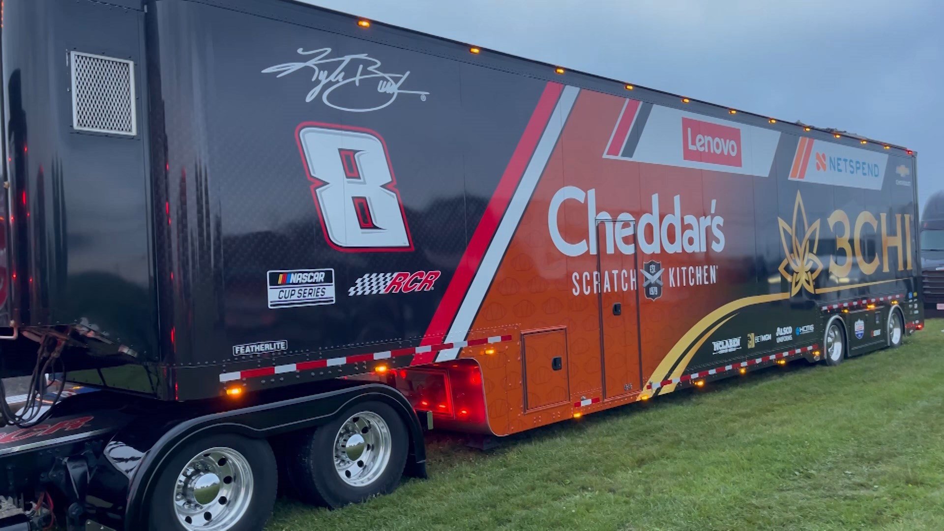 A Look Inside Of A Nascar Hauler Weny News