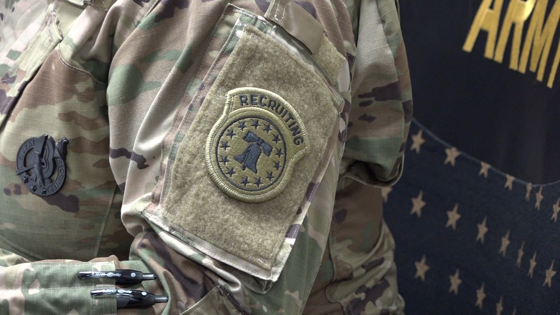 Local recruiter dispels fake military draft text messages WENY News Local recruiter dispels fake military draft text messages WENY News