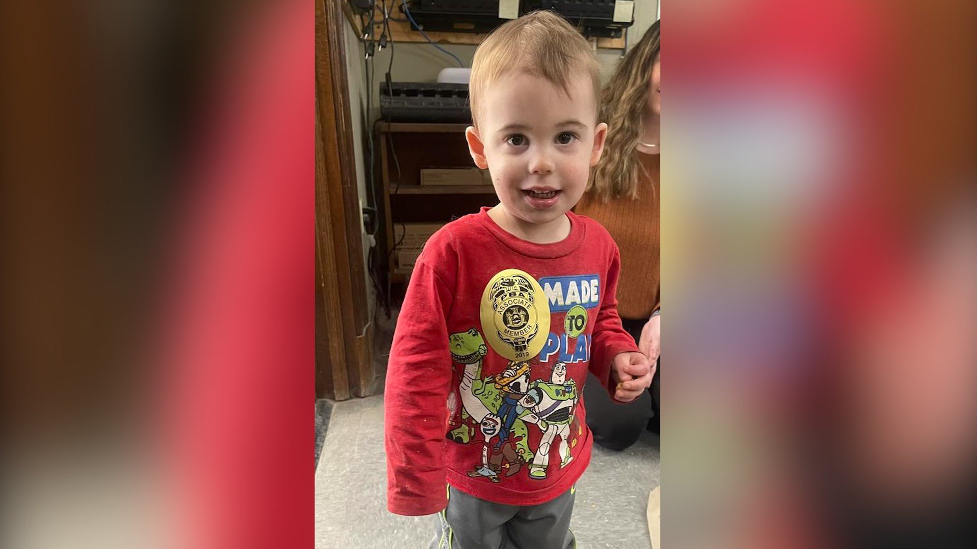 Elmira Police find unidentified child wandering alone - WENY News