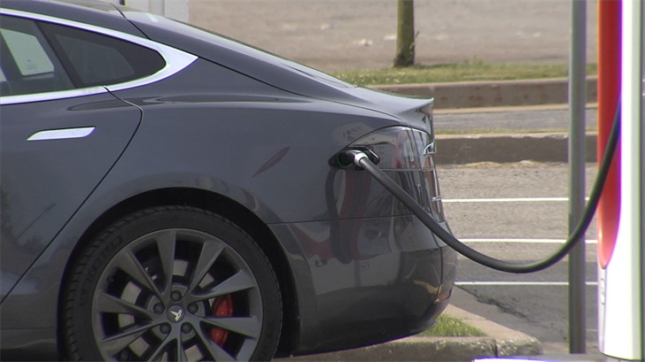 pa-senate-bill-seeks-to-establish-290-annual-electric-vehicle-fee-to