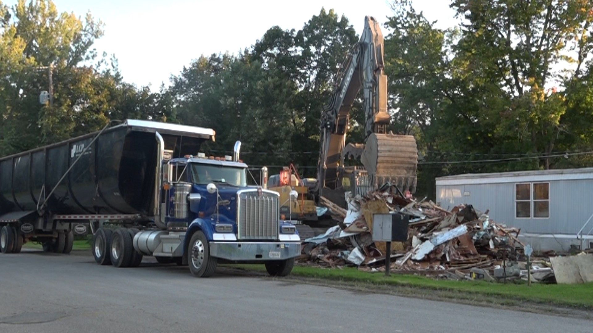 Demolition of Condemned Trailers at Cherry Lane Park Begins WENY News