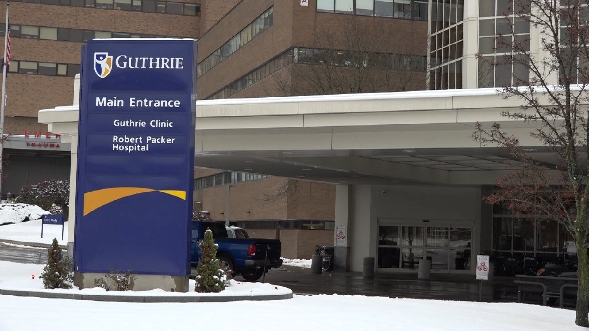 Guthrie's Robert Packer Hospital Breakfast with Santa WENY News